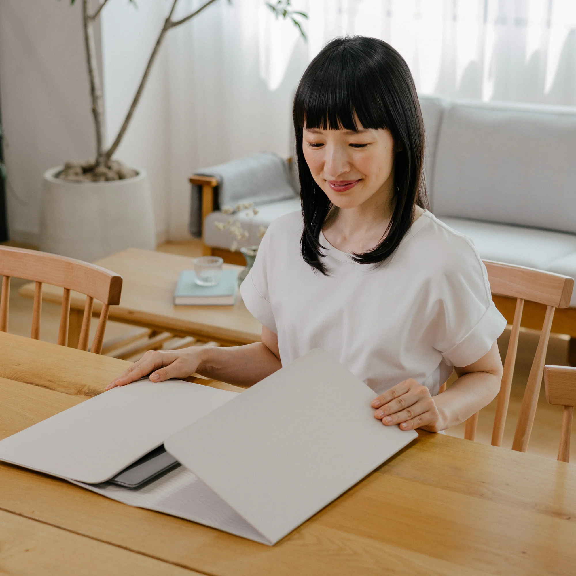 KonMari | Orbitkey Hybrid Laptop Sleeve 16" - Image 8